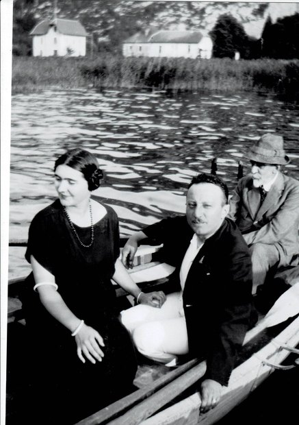 Colette et son mari sur le lac d'Annecy, 1927